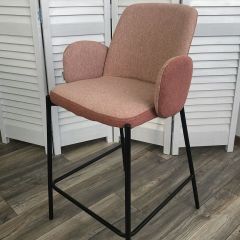 Полубарный стул NYX (H=65cm) VF109 розовый / VF110 брусничный М-City в Губкинском - gubkinskiy.mebel24.online | фото