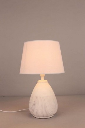 Настольная лампа декоративная Omnilux Parisis OML-82104-01 в Губкинском - gubkinskiy.mebel24.online | фото 2